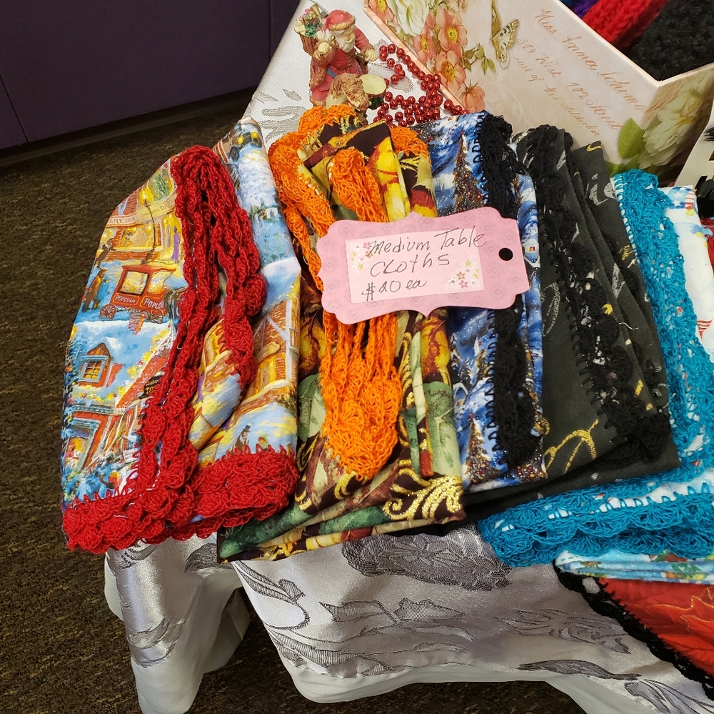 Enhancement table cloths.